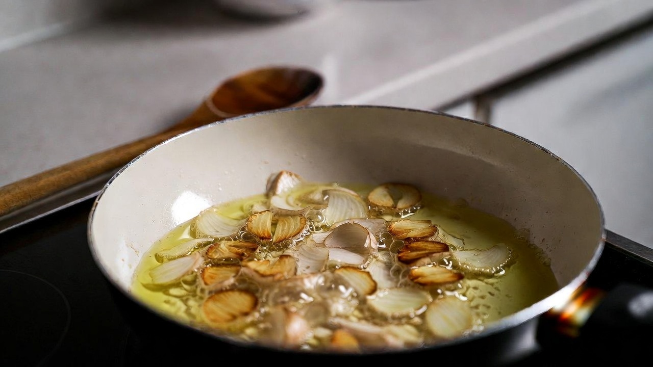 Why Garlic Burns (and How to Stop It)